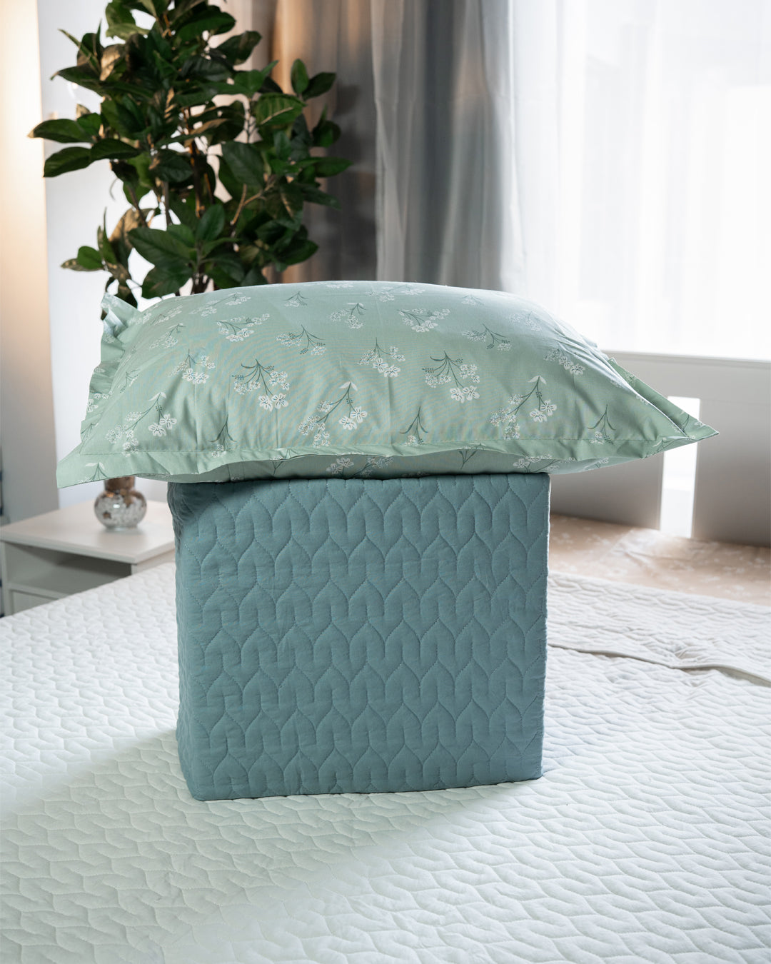 ELAN coverlet set 4pcs