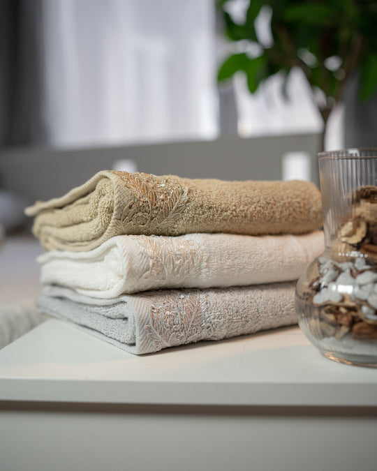 Elegance leaf towel 3pcs set